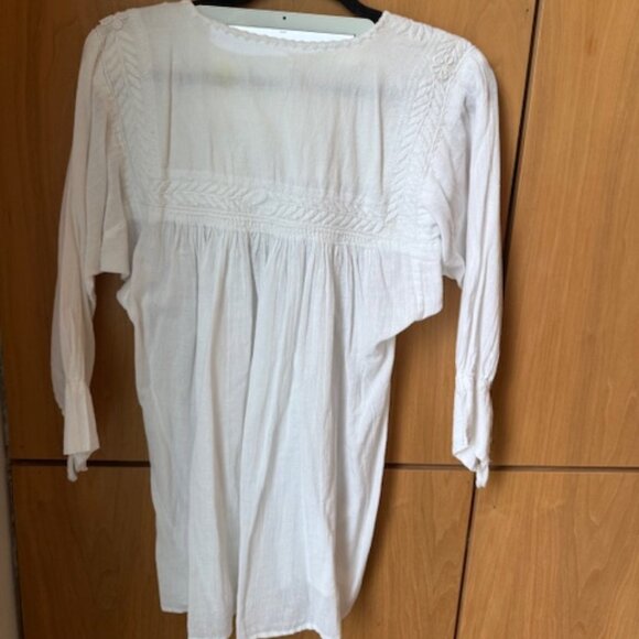 Pre-Loved White Embroidered Blouse - Size Small - Picture 4 of 5